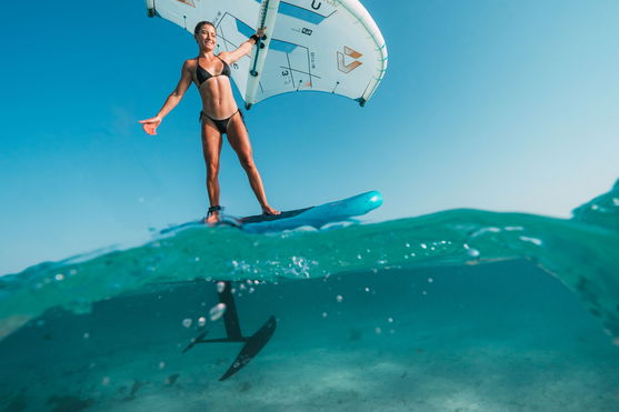 Duotone_Wing_Foiling_Front-Wing-Free-2.0_Action-Shots_1