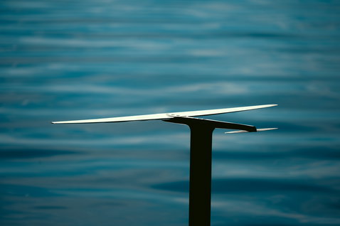 Duotone_Wing_Foiling_Front-Wing-AMP-2.0-SLS_Action-Shots_14