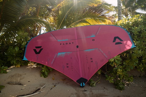 Duotone_Wing_Foiling_Float_Action-Shots_11