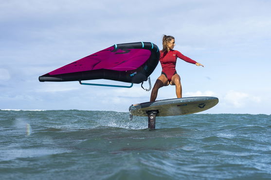 Duotone_Wing_Foiling_Float_Action-Shots_14