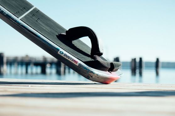 Duotone_Wing_Foiling_Strider-SLS-Wake_Action-Shots_12