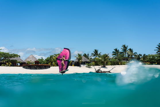 Duotone_Wing_Foiling_Float_Action-Shots_10