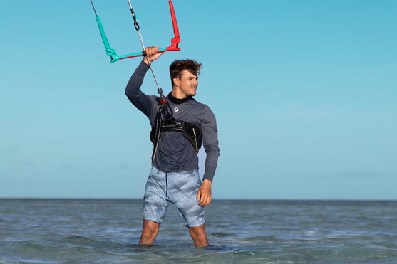 Duotone_Kiteboarding_Evo-Entry-Bundle_Action-Shots_2