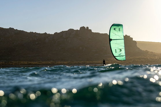Duotone_Kiteboarding_Evo-Performance-Bundle_Action-Shots_4