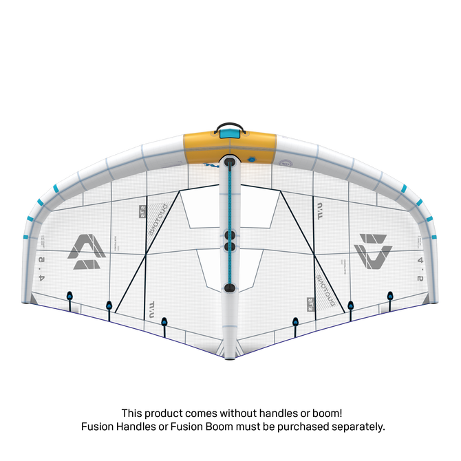 Duotone Unit SLS Concept Blue Foil Wing 2,4 m² Rückansicht mit Fusion Boom Halterung in weiß und gold