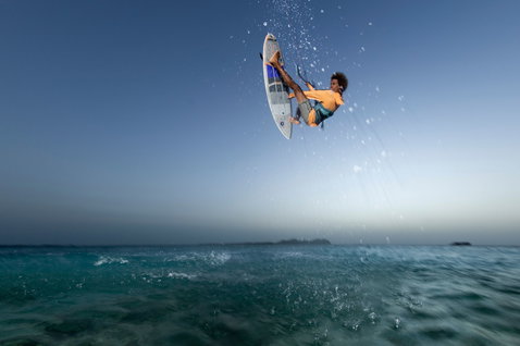 Duotone D/LAB Traction Pad Front during kitesurfing on the ocean